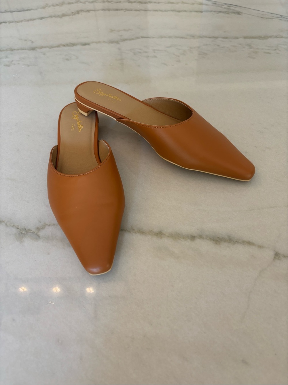 Seychelles Leather Mocktail Kitten Mules Brown Tan Slip On Fall Sandal Size 8